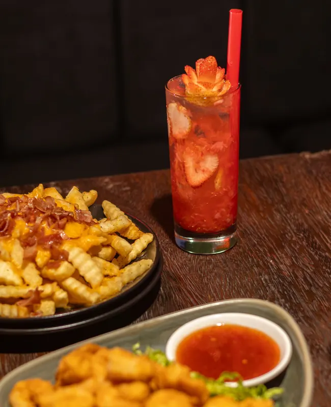 Strawberry Smash cocktail at Rhythms Gastro Bar